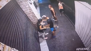 Video: Fueron asaltadas en zona de Añaretaí y todo quedó grabado