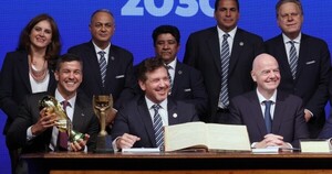 Peña avanza con el Mundial 2030 y abre la puerta al modelo de sociedades anónimas en el fútbol