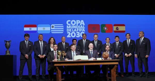Diario HOY | En Conmebol se firma el acta que oficializa realización del Mundial 2030