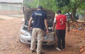 Recuperan vehículo robado y detienen a un sospechoso en San Lorenzo  - Policiales - ABC Color
