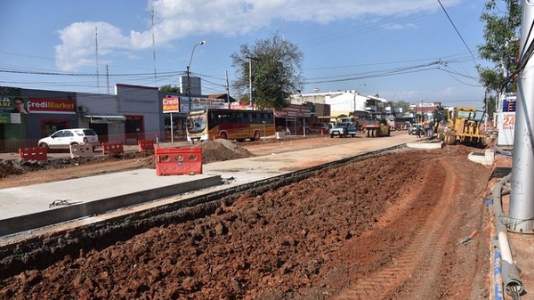 Comerciantes arruinados por el Metrobús no tienen fe en la Justicia - Noticias Paraguay