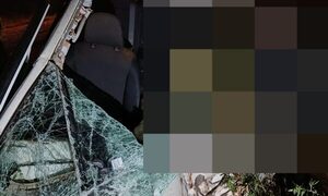 Conductor muere en violento choque con camión