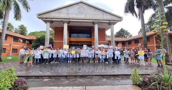 La Nación / Impiden ingreso al equipo de Nación Media al campus de la UNA