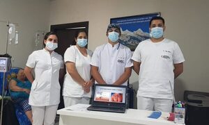 Personal de enfermería del Hospital Regional de Ciudad del Este se capacita en uso del catéter venoso de uso subcutáneo
