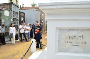 Explorando el pasado: Invitan a recorrido histórico en el Cementerio de la Recoleta - .::Agencia IP::.