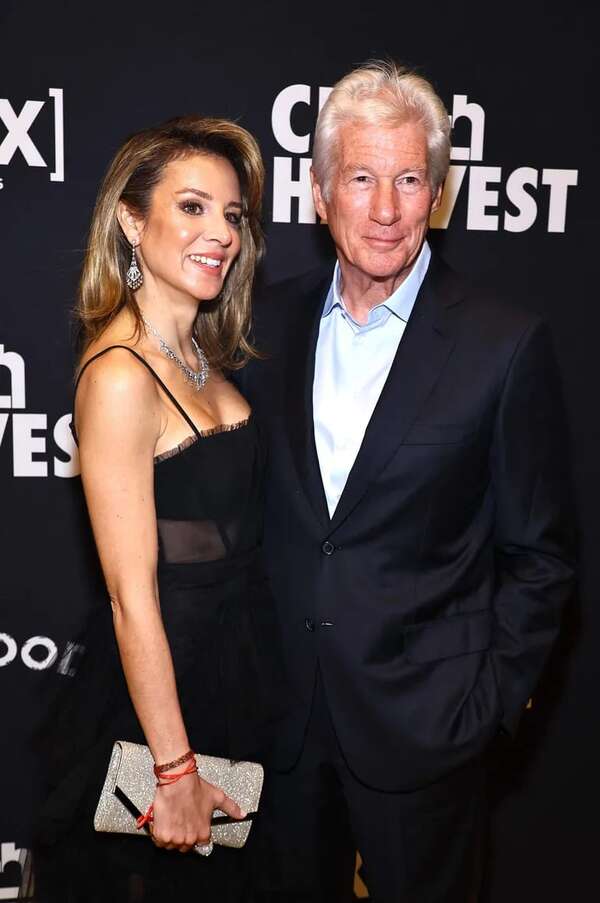 ¡Mirá cómo luce Richard Gere a sus 74 años! - Gente - ABC Color