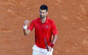 Djokovic sufre, pero ya está en semifinales de Montecarlo - Tenis - ABC Color