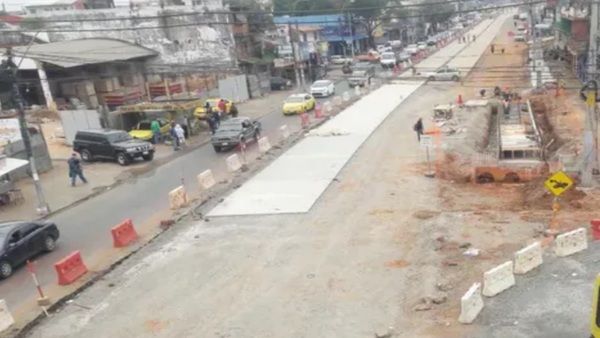 A 8 años del inicio de las obras del fracasado Metrobús, las víctimas siguen padeciéndolo - Megacadena - Diario Digital