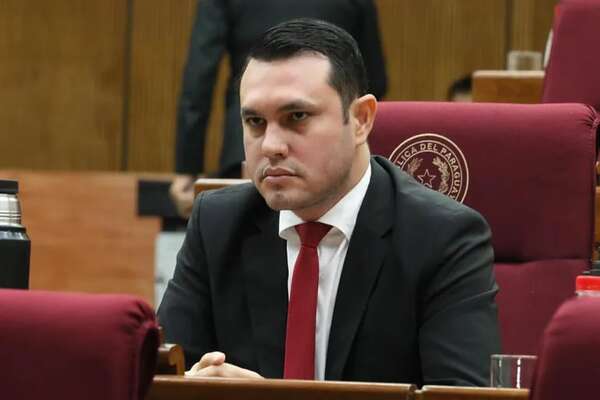 AUDIO: Devuelven expediente de Hernán Rivas a juez: Integrante del Tribunal de Apelaciones explica el motivo - Periodísticamente - ABC Color