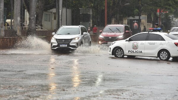 Alertan lluvias con tormentas en ocho departamentos