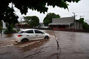 Zonas peligrosas para transitar en medio de la tormenta - Nacionales - ABC Color