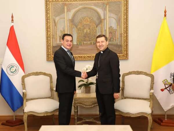 Nuevo nuncio apostólico se acredita en Paraguay - Política - ABC Color