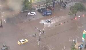Video: mirá cómo las calles se inundaron tras el gran temporal - Clima - ABC Color