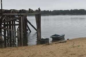 Río Paraná permanece por debajo de 1 metro en puerto de Ayolas - Nacionales - ABC Color