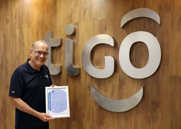Tigo es la primera empresa certificada en el SGCN, en Py - Empresariales - ABC Color