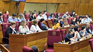 Pacientes también reclaman blindar fondos para tratamiento del cáncer