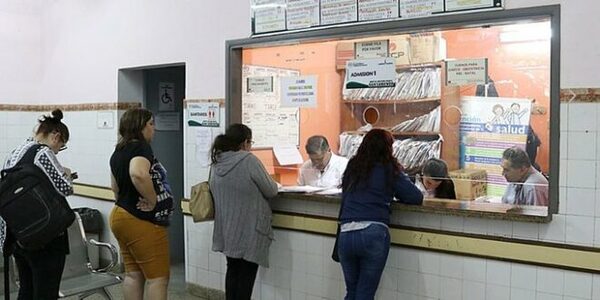 Suman más de 172.000 atenciones en consultorios nocturnos