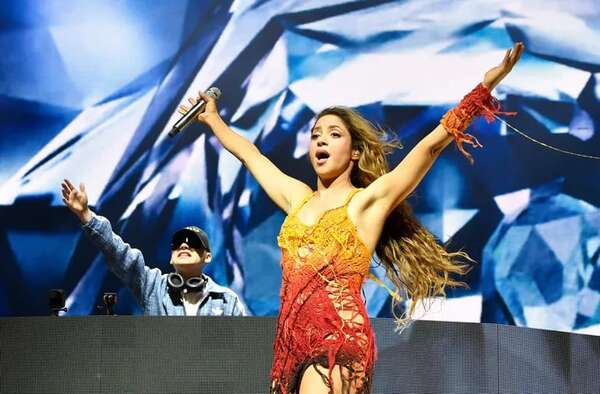 Coachella: Billie Eilish y Shakira “roban” el show junto a Bizarrap, Lana del Rey y Peso Pluma - Música - ABC Color