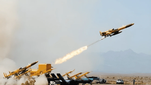 Irán lanza drones no tripulados contra Israel este sábado
