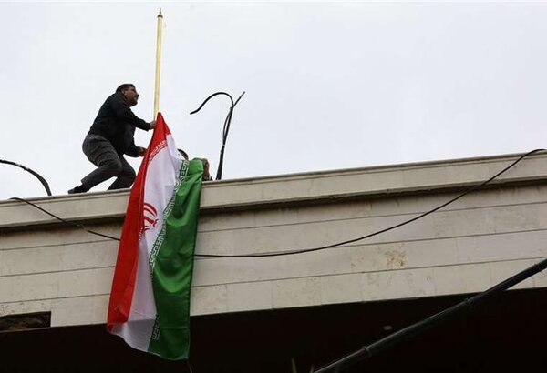 Irán ataca Israel con decenas de drones y Netanyahu activa su fuerza aérea para neutralizarlos