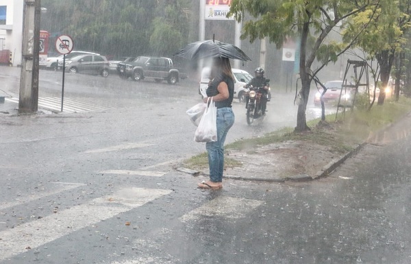 Alerta de tormentas para hoy domingo en gran parte del país