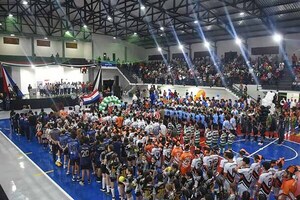 Gobernación de Alto Paraná inauguró moderno polideportivo municipal en Santa Rita | DIARIO PRIMERA PLANA