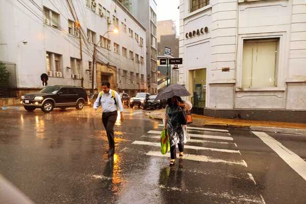 Pronostican día cálido con lluvias y tormentas - .::Agencia IP::.