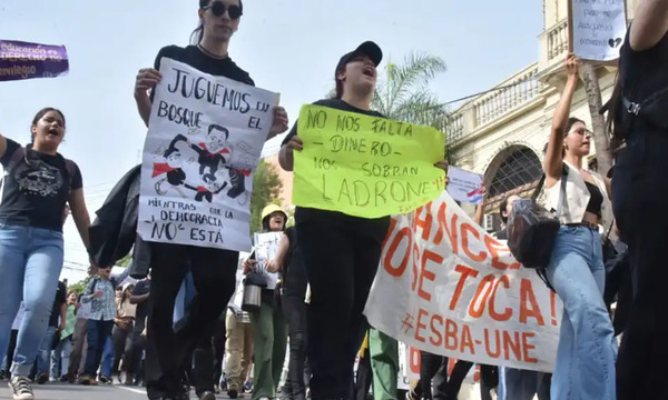 “Las minorías ruidosas se están uniendo” universitarios de la UNA responden a Peña