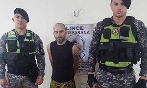 Preso intentó huir y saltó al patio de la policía donde fue recapturado – Prensa 5