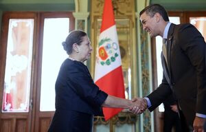 Nuevos embajadores de Perú y Hungría fueron acreditados ante el Gobierno - .::Agencia IP::.