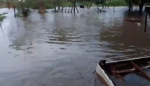 Inundaciones arrasan Mariano Roque Alonso: Bomberos activan protocolo de rescate - ADN Digital
