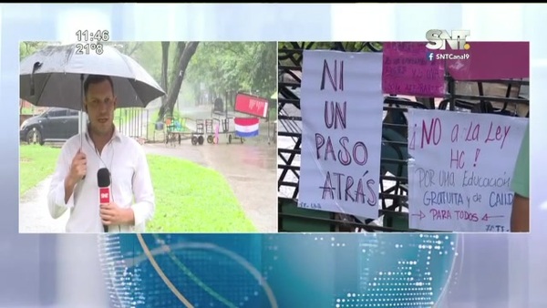 Los universitarios siguen en paro - SNT