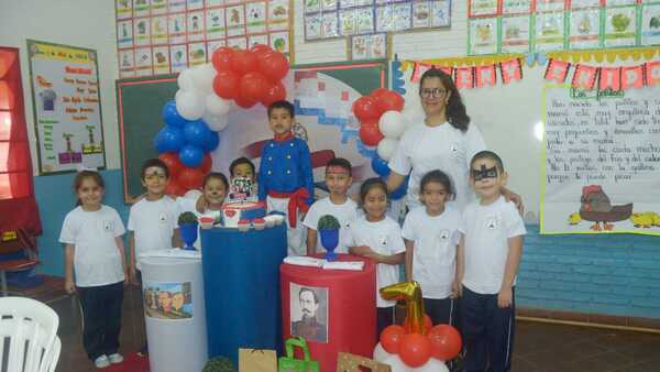 Festejó su cumpleaños vestido como el prócer Fulgencio Yegros