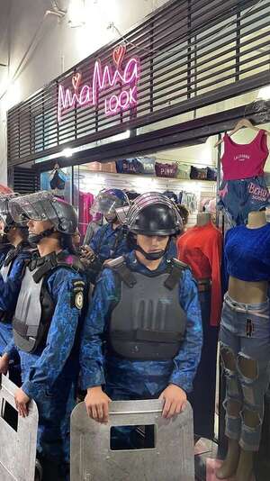 Video: incidentada intervención en el Mercado 4 de Asunción - Nacionales - ABC Color
