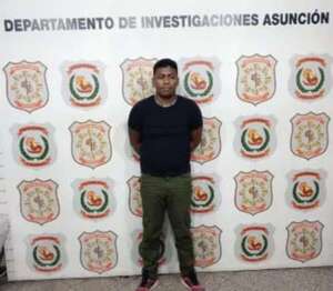 Orden de captura por homicidio: detienen a exfutbolista ecuatoriano residente en Paraguay - Policiales - ABC Color