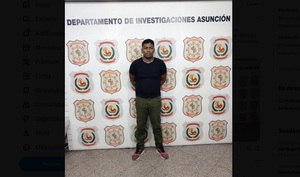 Exfutbolista ecuatoriano con orden de captura por homicidio es detenido en Paraguay