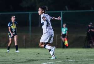 Arranque del Torneo Anual de Fútbol Femenino con dos postergaciones - Fútbol - ABC Color