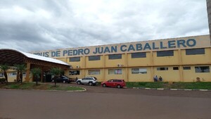Un hombre habría intentado abusar de una joven en un colectivo