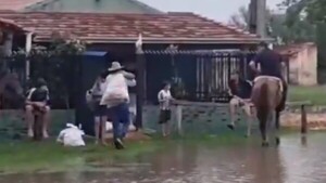 Unas 1.500 familias afectadas por las intensas lluvias en Ñeembucú