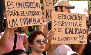 Universitarios de la UNA prevén una movilización masiva y no aceptan reglamento de Arancel Cero – Prensa 5