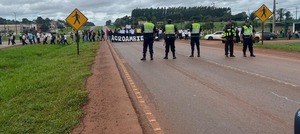 Estudiantes de la UNE mantienen protestas y planean cerrar el Puente de la Amistad - ADN Digital