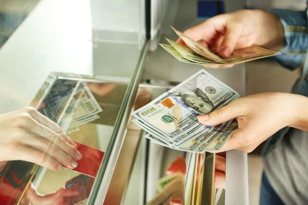 Expectativas del mercado local sobre el dólar muestran incremento para abril y mayo - MarketData