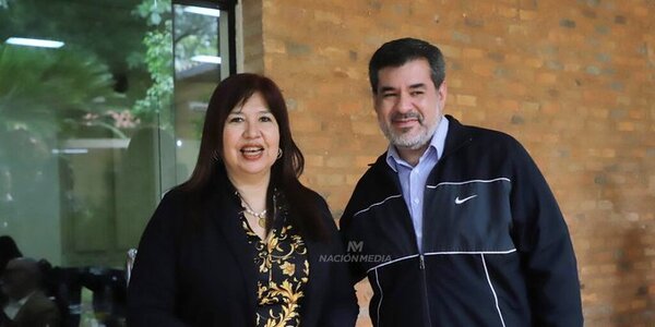 Zully Vera es reelecta rectora de la UNA