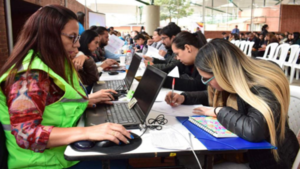 Portal EmpleaPy ofrece 180 vacancias laborales - trece