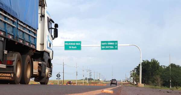 La Nación / Soluciones para el transporte por carretera entre Brasil y Paraguay se discutirá en un seminario