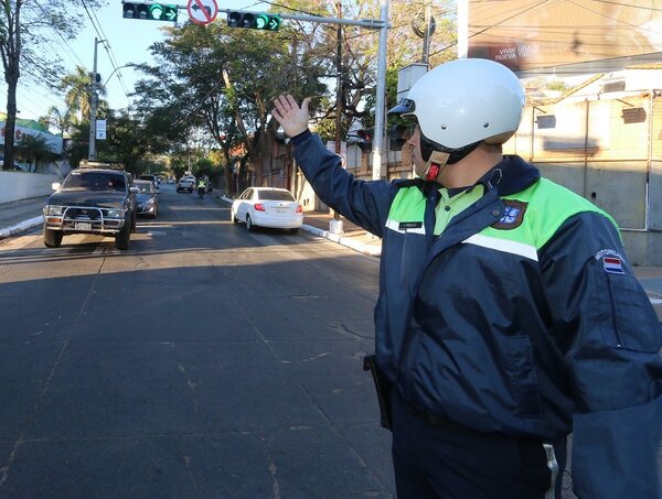 PMT buscará evitar cierre total de la calzada en marcha de universitarios · Radio Monumental 1080 AM