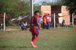 Joven director técnico chaqueño seguirá jugando profesionalmente