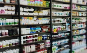 Detectan venta de medicamentos sin registros en Alto Paraná