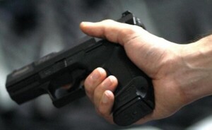 Piden juicio oral para joven sindicado de balear a su cliente