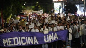 UNA extiende paro hasta el jueves para seguir diálogo con estudiantes